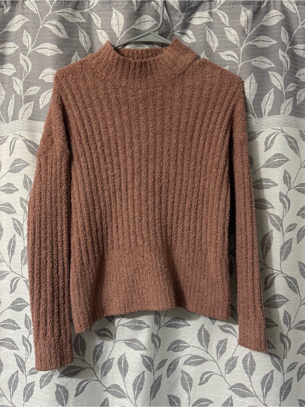Sincerely Jules Ribbed Mock-Neck Sweater - Mauve
